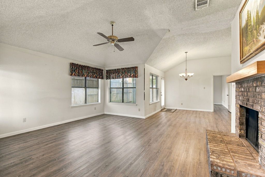 569 Grace Lane, Coppell, TX 75019 — photo 4