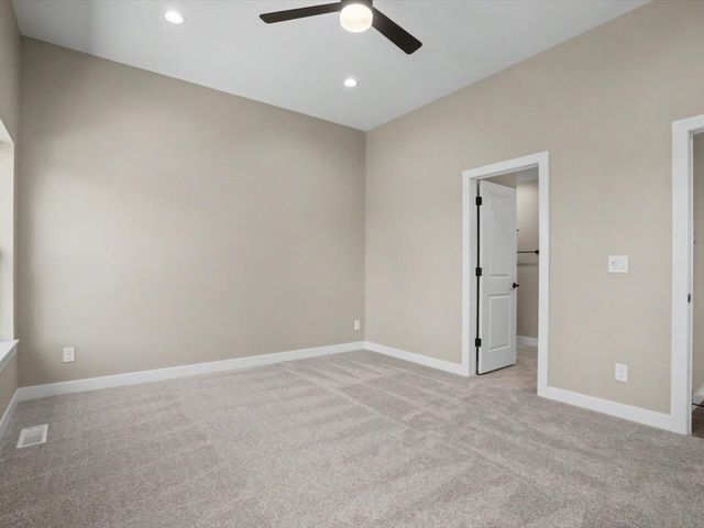 655 Maclan Court, Iowa City, IA 52246