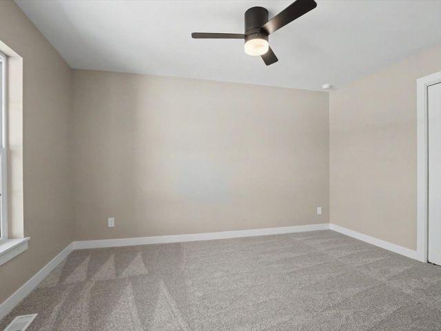 655 Maclan Court, Iowa City, IA 52246