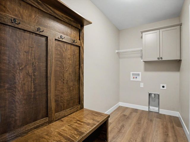 655 Maclan Court, Iowa City, IA 52246