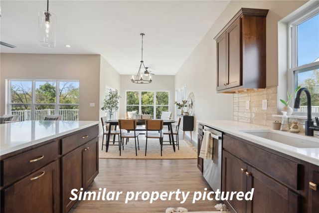 655 Maclan Court, Iowa City, IA 52246