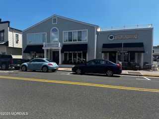 516 Bay Avenue, 1, Point Pleasant Beach, NJ 08742
