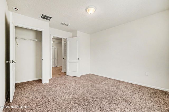 6112 BLACK FILLY Lane, Jacksonville, FL 32234