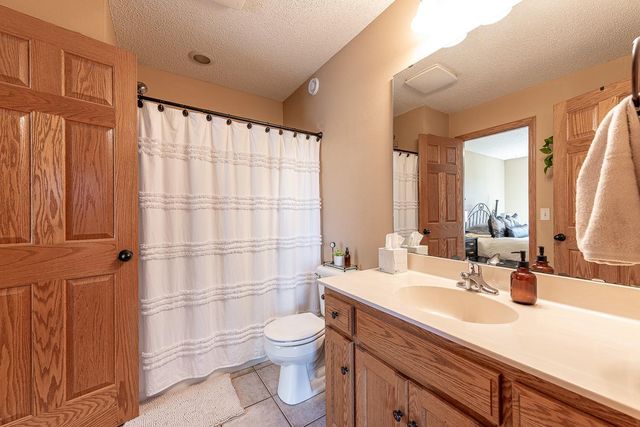 109 Pinehurst Drive, Mankato, MN 56001