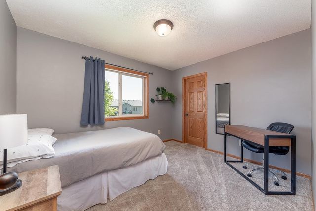 109 Pinehurst Drive, Mankato, MN 56001