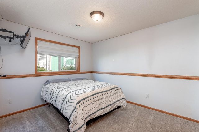 109 Pinehurst Drive, Mankato, MN 56001
