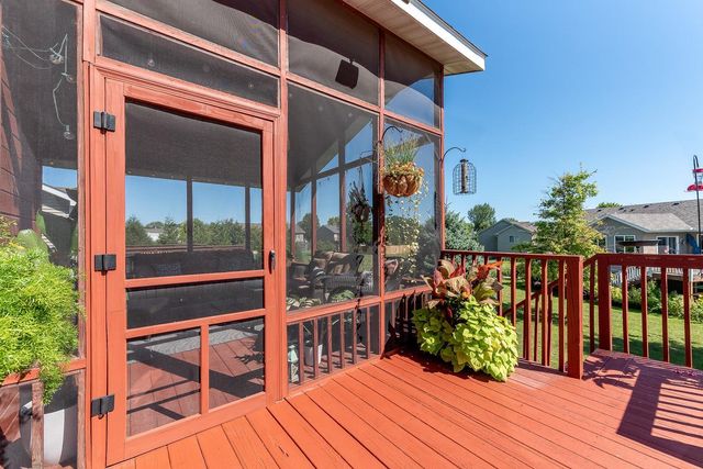 109 Pinehurst Drive, Mankato, MN 56001