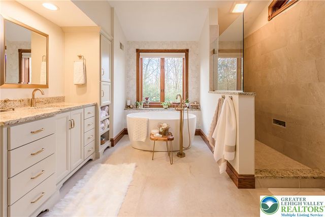 144 Shady Lane, Polk Twp, PA 18058