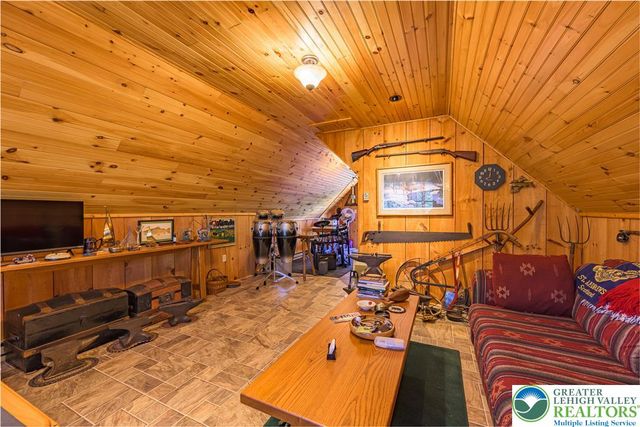 144 Shady Lane, Polk Twp, PA 18058