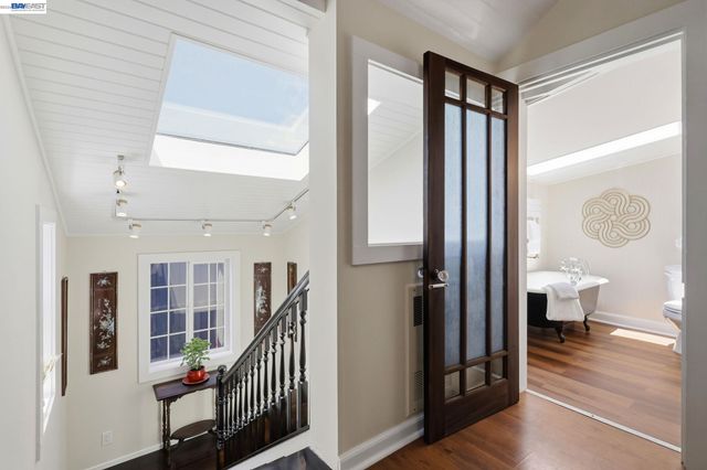 30 Niantic Ave, San Francisco, CA 94132