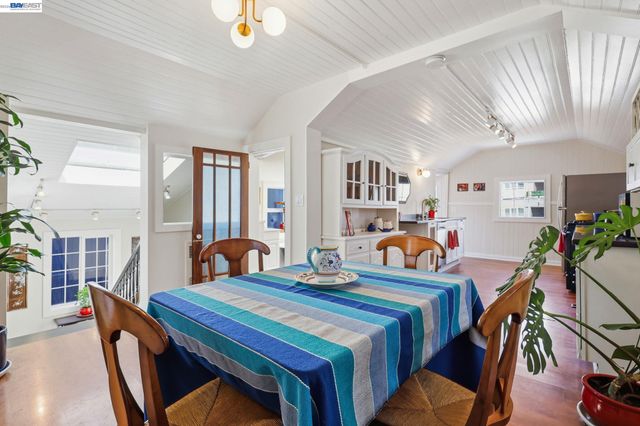30 Niantic Ave, San Francisco, CA 94132