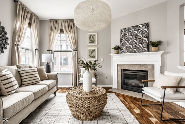 960 Orlando Street, Carmel, IN 46032