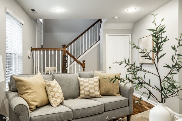 960 Orlando Street, Carmel, IN 46032