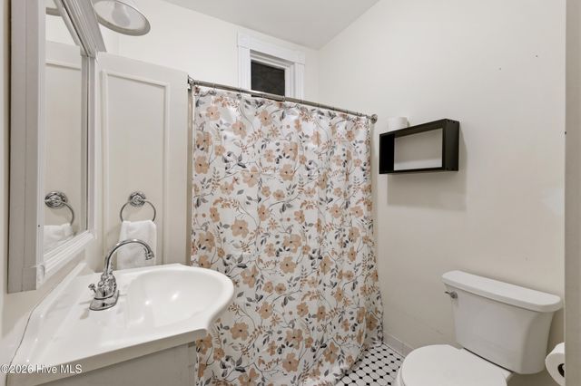 317 S 3rd Street, Wilmington, NC 28401