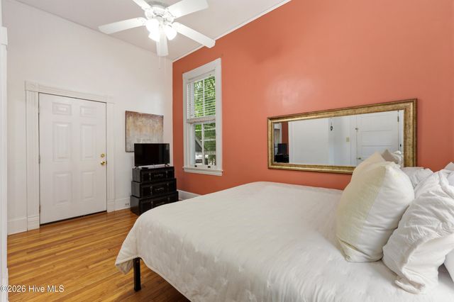 317 S 3rd Street, Wilmington, NC 28401