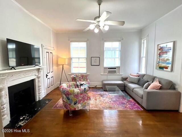 317 S 3rd Street, Wilmington, NC 28401