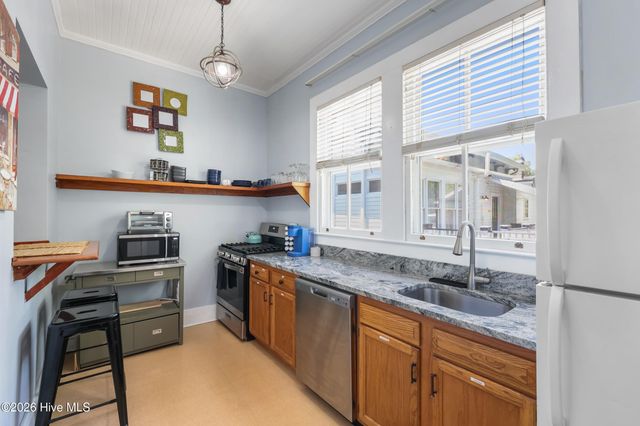 317 S 3rd Street, Wilmington, NC 28401