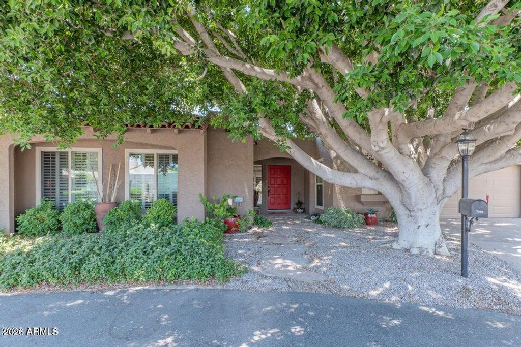 7302 E ROSE Lane, Scottsdale, AZ 85250 — exterior