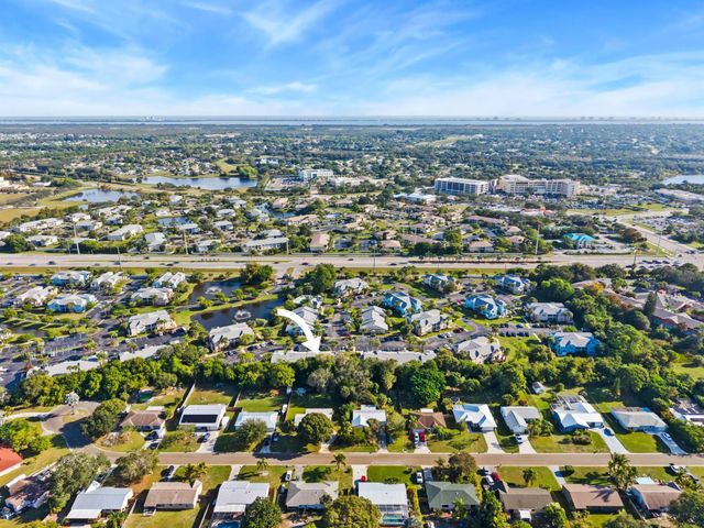 1656 SE Green Acres Circle D103, Port St Lucie, FL 34952