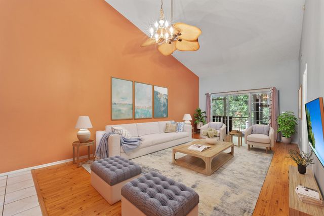 1656 SE Green Acres Circle D103, Port St Lucie, FL 34952