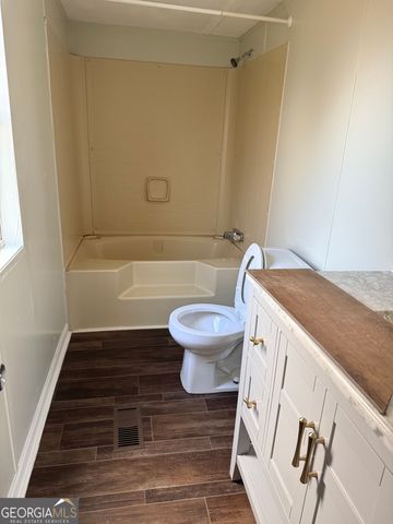 226 Boulder Lane, Locust Grove, GA 30248