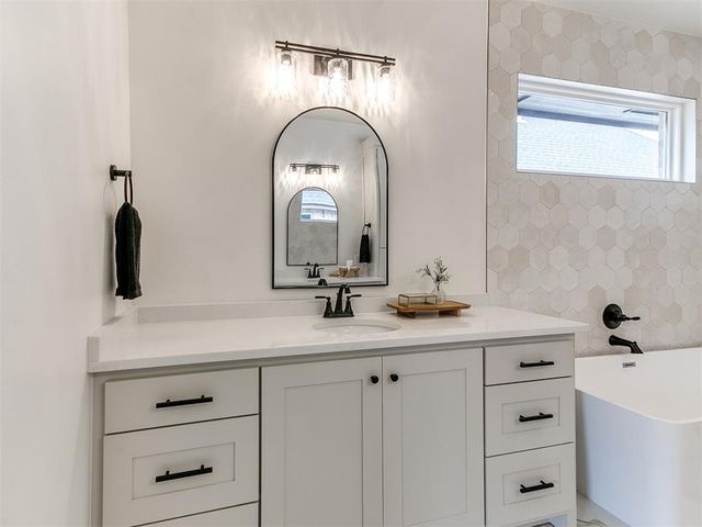 9316 NW 84th Street, Yukon, OK 73099