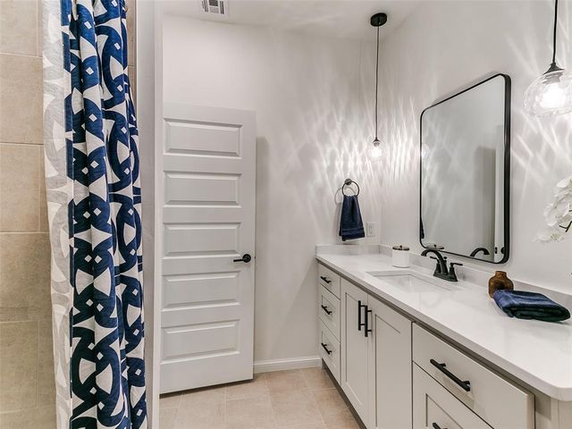 9316 NW 84th Street, Yukon, OK 73099