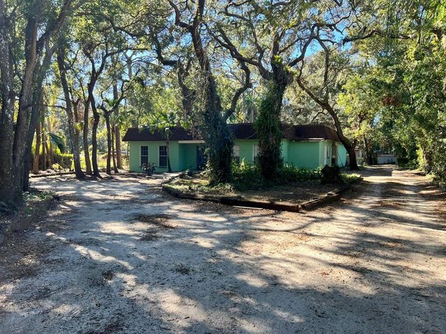 12308 N 52ND STREET, Temple Terrace, FL 33617