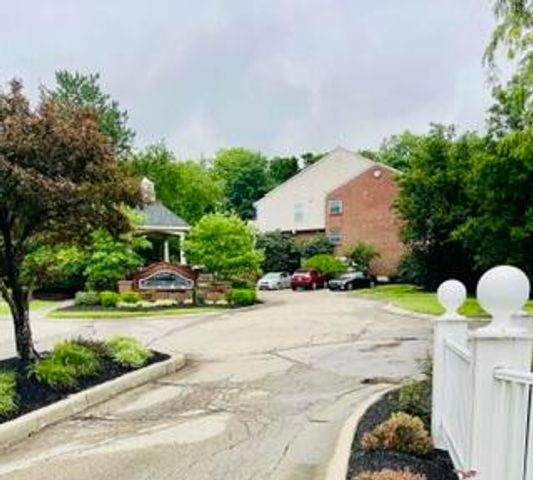 2484 Fountain Place, G, Fort Mitchell, KY 41017