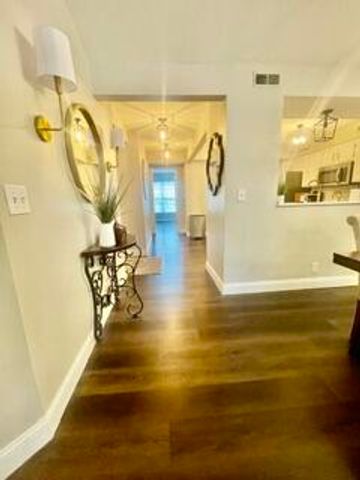 2484 Fountain Place, G, Fort Mitchell, KY 41017