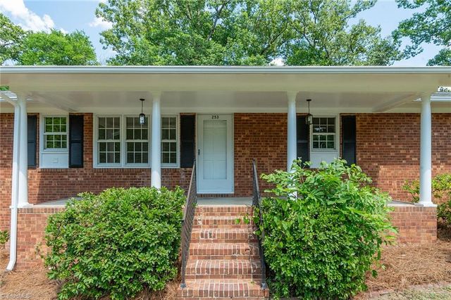 253 Myers Drive, Thomasville, NC 27360