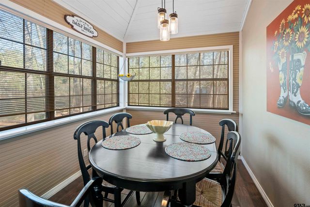 154 Pine Glen, Holly Lake Ranch, TX 75765