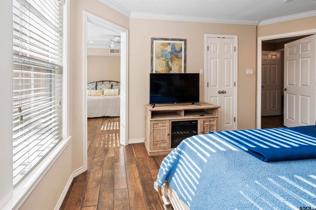 154 Pine Glen, Holly Lake Ranch, TX 75765
