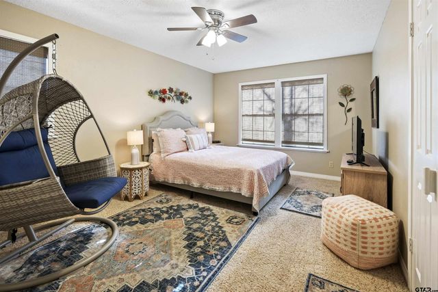 154 Pine Glen, Holly Lake Ranch, TX 75765