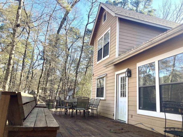 154 Pine Glen, Holly Lake Ranch, TX 75765
