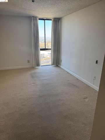 555 Pierce St 1033, Albany, CA 94706