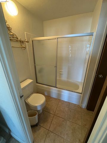 555 Pierce St 1033, Albany, CA 94706