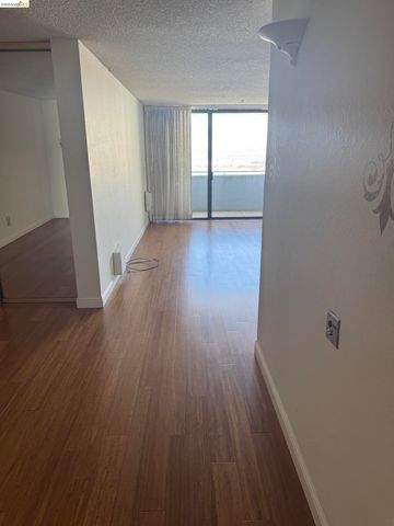 555 Pierce St 1033, Albany, CA 94706