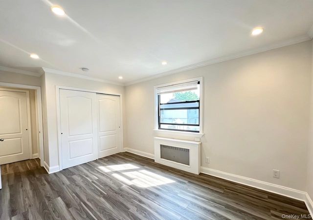 6943 136th Street B, Flushing, NY 11367