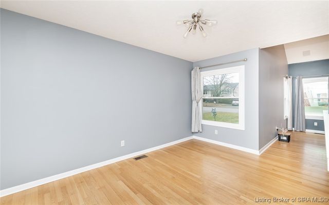 3118 Gardner Boulevard, Jeffersonville, IN 47130