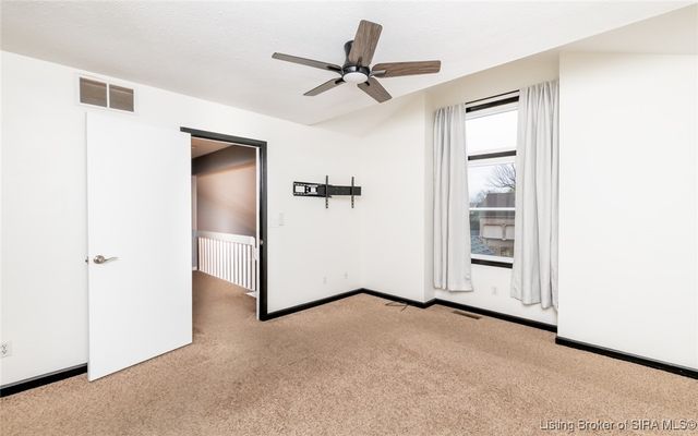 3118 Gardner Boulevard, Jeffersonville, IN 47130