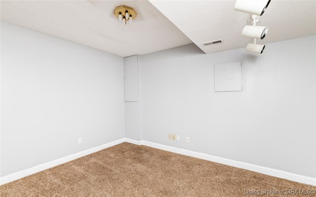 3118 Gardner Boulevard, Jeffersonville, IN 47130