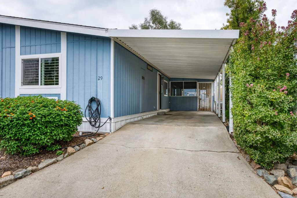 Image 13 of property listing at 8701 Highway 41 # 29 SP 29, Fresno, CA 93720