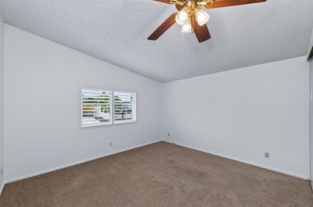 Image 26 of property listing at 8701 Highway 41 # 29 SP 29, Fresno, CA 93720