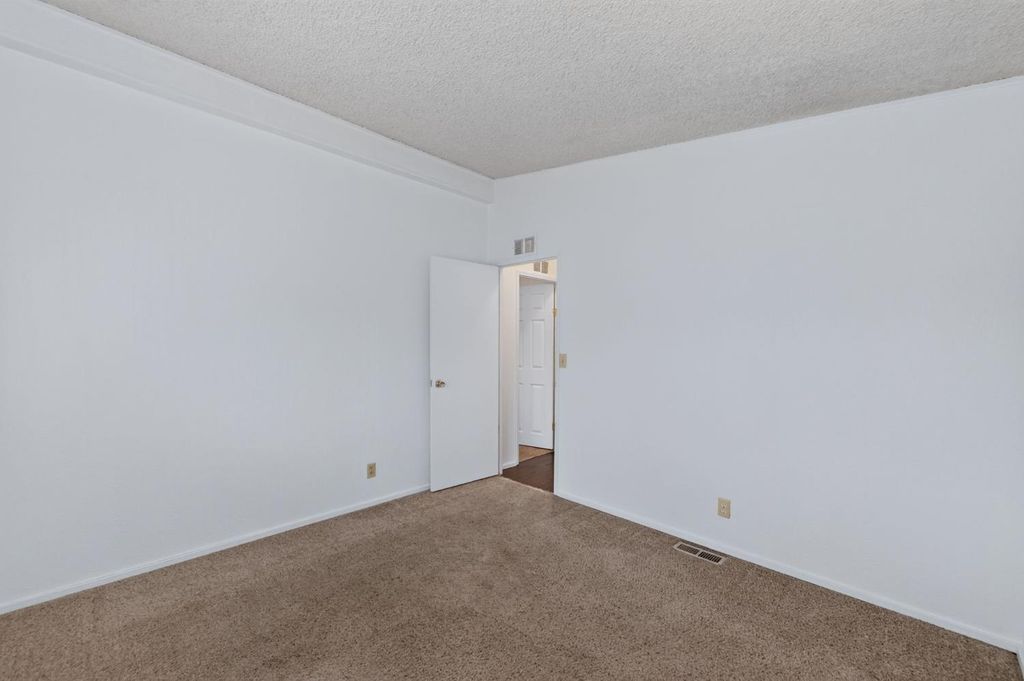 Image 29 of property listing at 8701 Highway 41 # 29 SP 29, Fresno, CA 93720