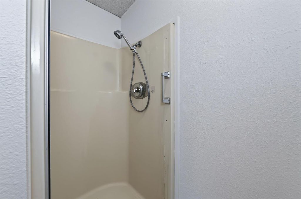 Image 34 of property listing at 8701 Highway 41 # 29 SP 29, Fresno, CA 93720