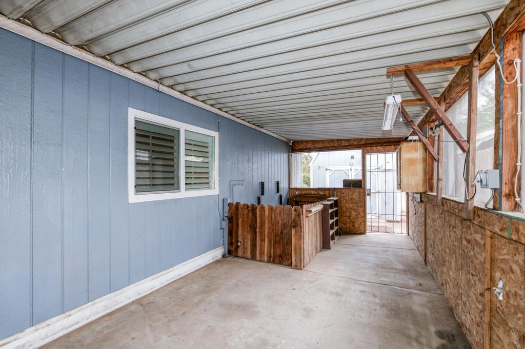 Image 38 of property listing at 8701 Highway 41 # 29 SP 29, Fresno, CA 93720