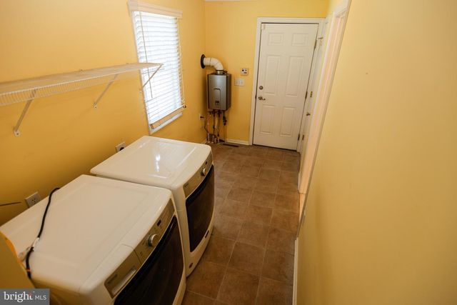 3882 BURRSVILLE RD, Harrington, DE 19952