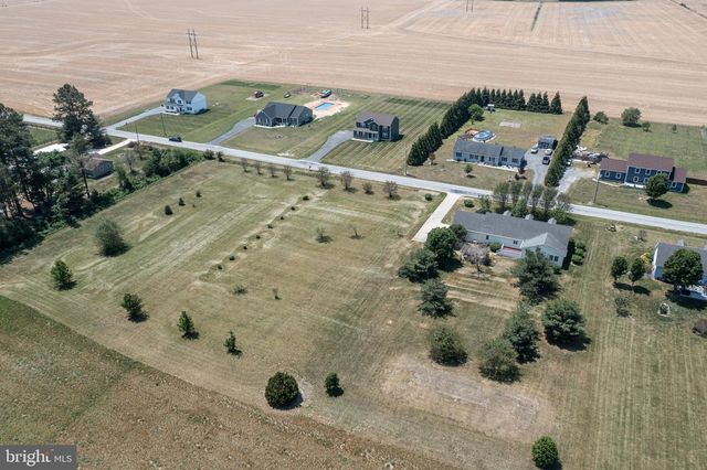 3882 BURRSVILLE RD, Harrington, DE 19952