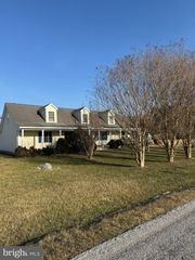 3882 BURRSVILLE RD, Harrington, DE 19952